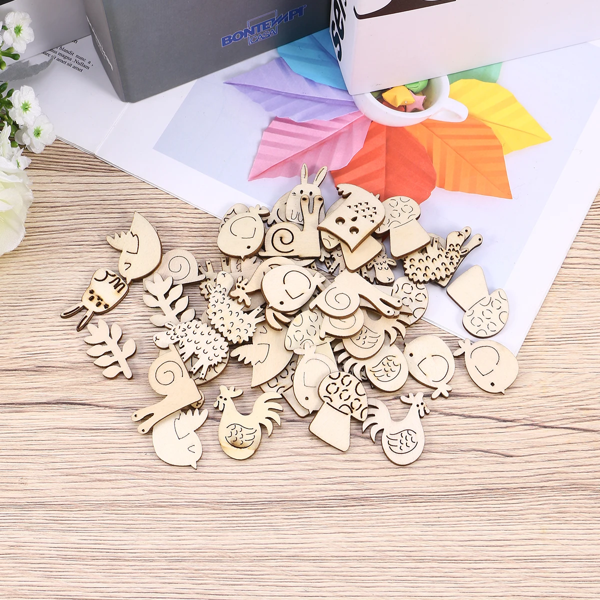 

50pcs Wooden Graffiti Decoration Animal Shapes Unfinished Wood Slices for Craft Projects Home Handmade Painting
