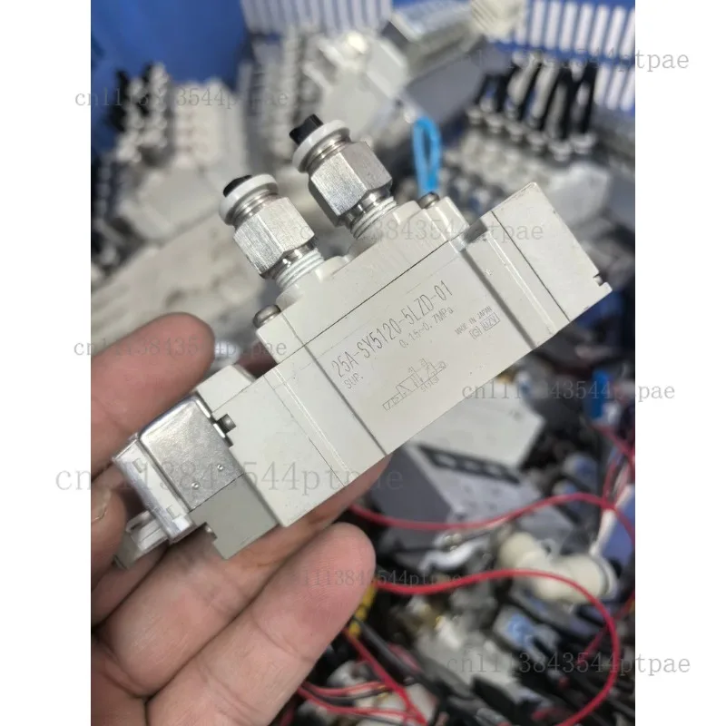 Sy5120-5lzd-01 Two-position Five-way Pilot Solenoid Valve Dc24v (actual Picture Taken)