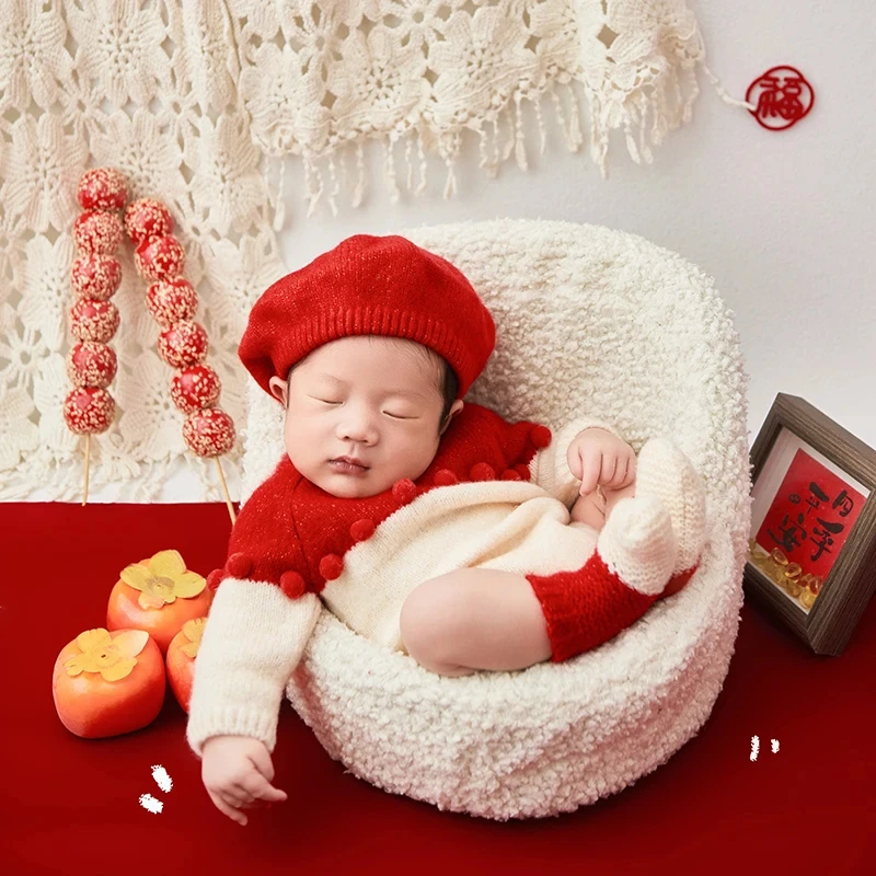 Newborn Photography Props Baby Girl Photo Red Beret Jumpsuit Clothing Studio Christmas Garland Decorative Room Accessories