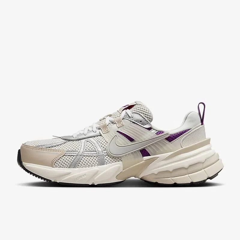

Nike's New High-Density Foam Sole Cushioning and Wear-Resistant Training Running Shoes for Men and Women, Classic V2K Run Prm Lightweight and Comfortable Outdoor Sports Running Shoes, Trendy Retro Style Fashionable Versatile Casual Sports Shoes, Must-Have