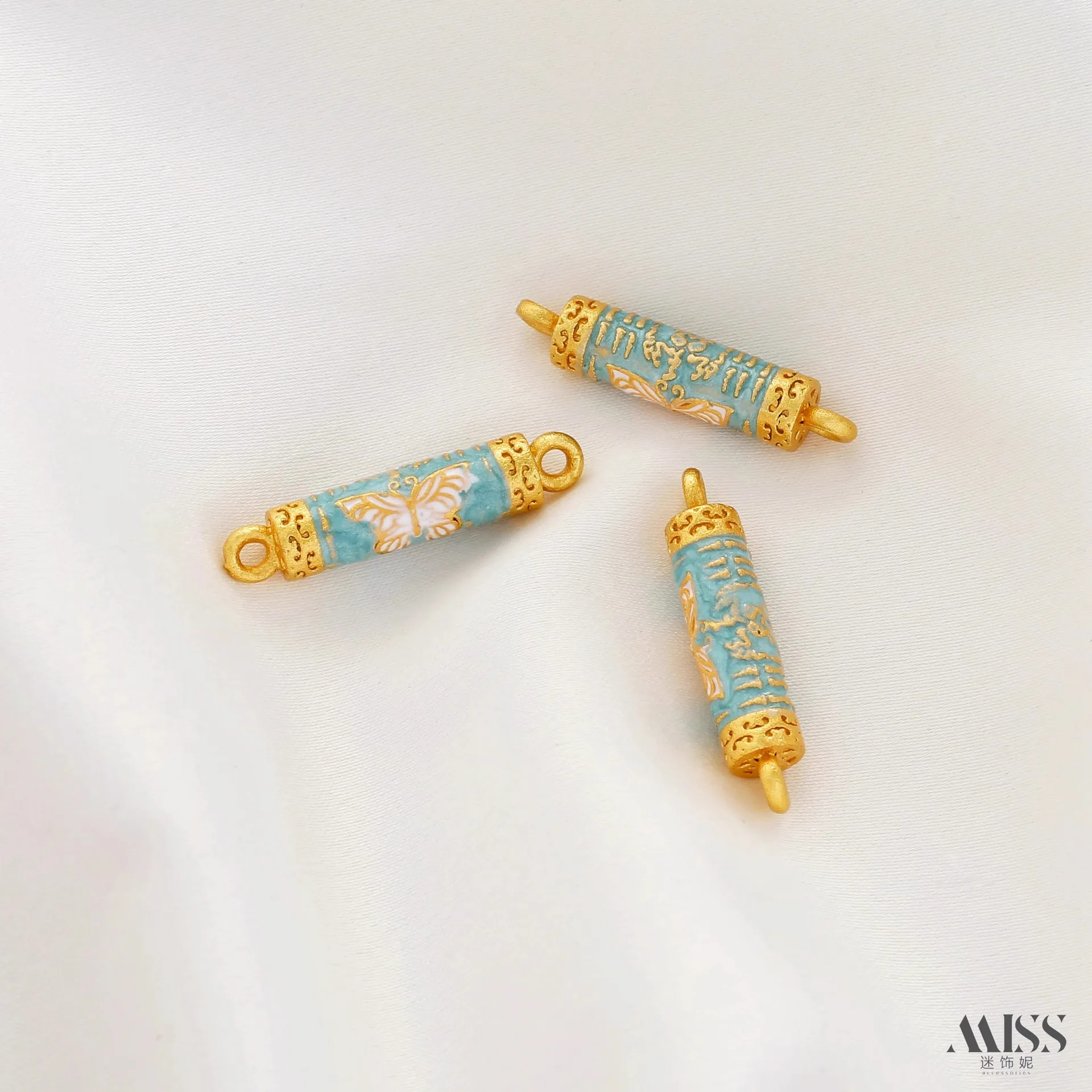 Vietnam Sand Gold Scriptures Butterfly Cylinder Pendant Double Hanger Connector for DIY Bracelet Necklace Jewelry Accessories