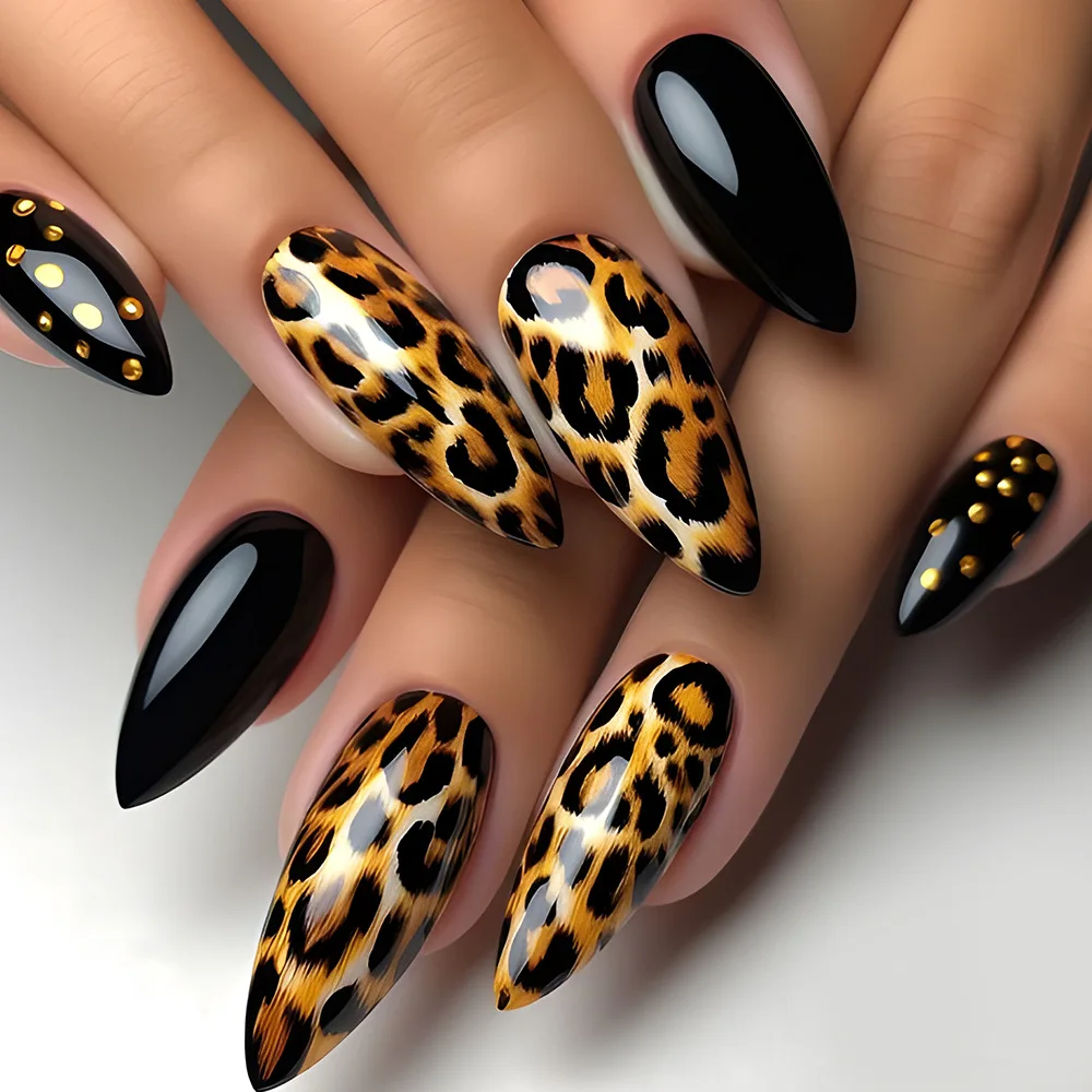 

24pcs Gold Leopard Almond False Nails with Designs Press On Acyrlic Nails Spicy Girls Long Stiletto Black Fake Nails Wearable
