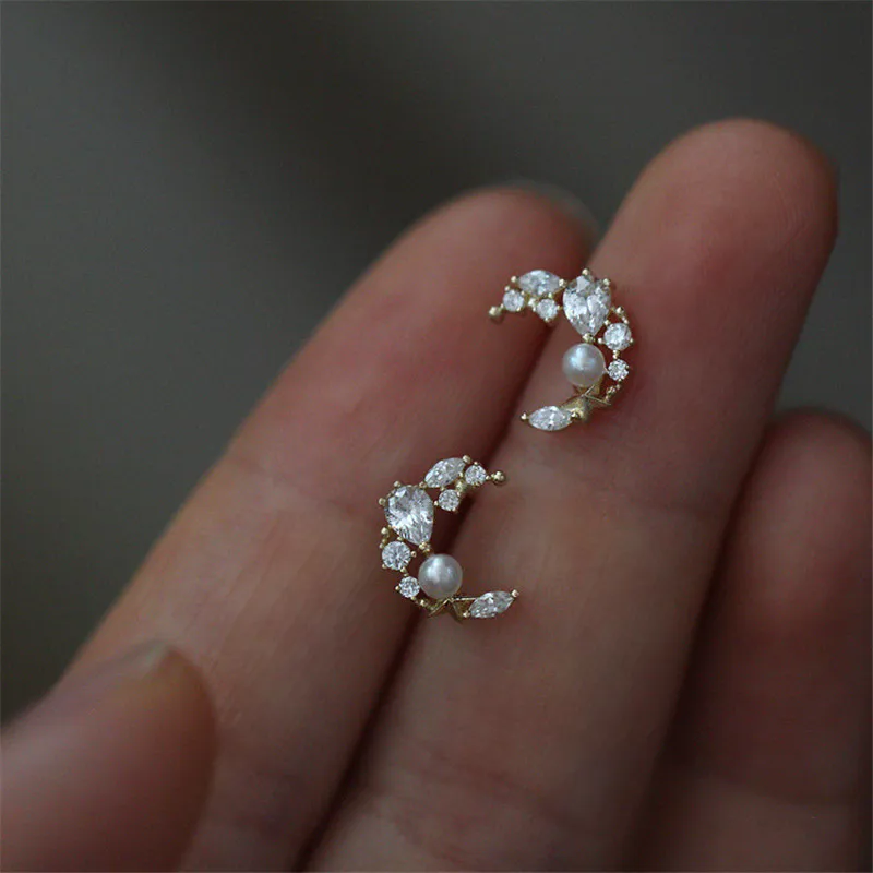 

CCFJOYAS 925 Sterling Silver Pearl Zircon Moon Stud Earrings Mini Cute Crescent moon Studs Wedding Party Jewelry Gift