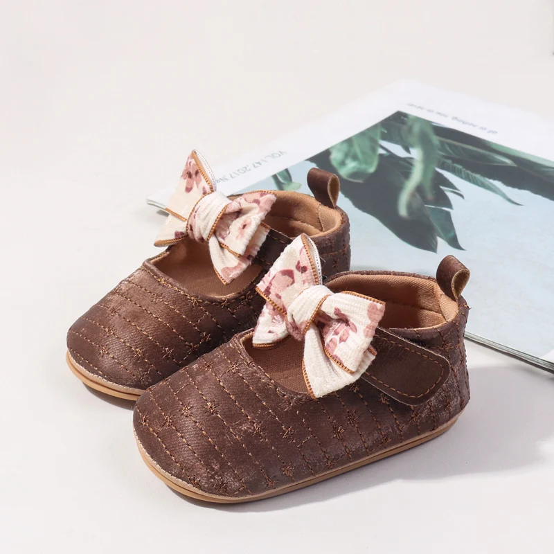 أحذية أطفال بناتي للمشي لأول مرة للاستخدام الداخلي والخارجي للربيع والخريف لـ 0-18 شهرًا، نعل ناعم ومريح