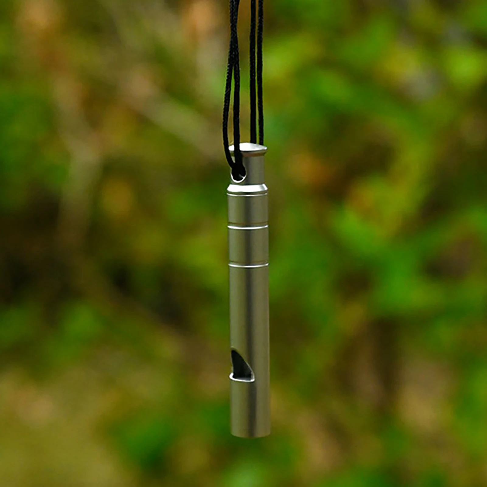 

Мини уличный свисток из сплава со шнурком, портативный брелок, свисток для рефери, высокий децибел, аварийный пожарный свисток для выживания