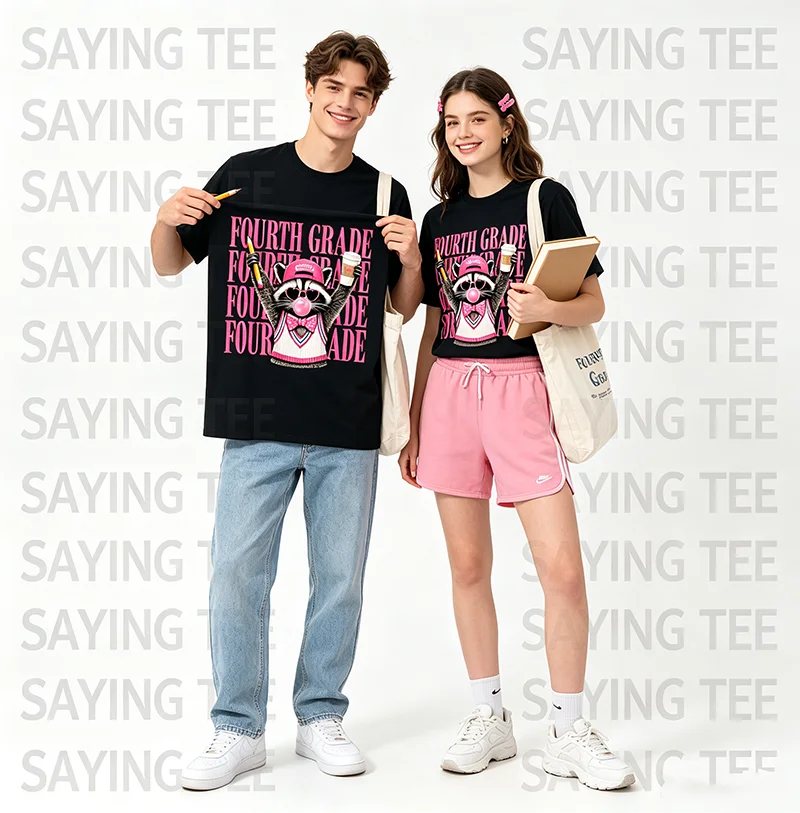 Lustiges T-Shirt für Lehrer der vierten und sechsten Klasse mit wildem Waschbären zum Schulanfang, Y2k-Schulkleidung, niedliche Kleidung für Schüler und Lehrer zum ersten Schultag – Detail 8