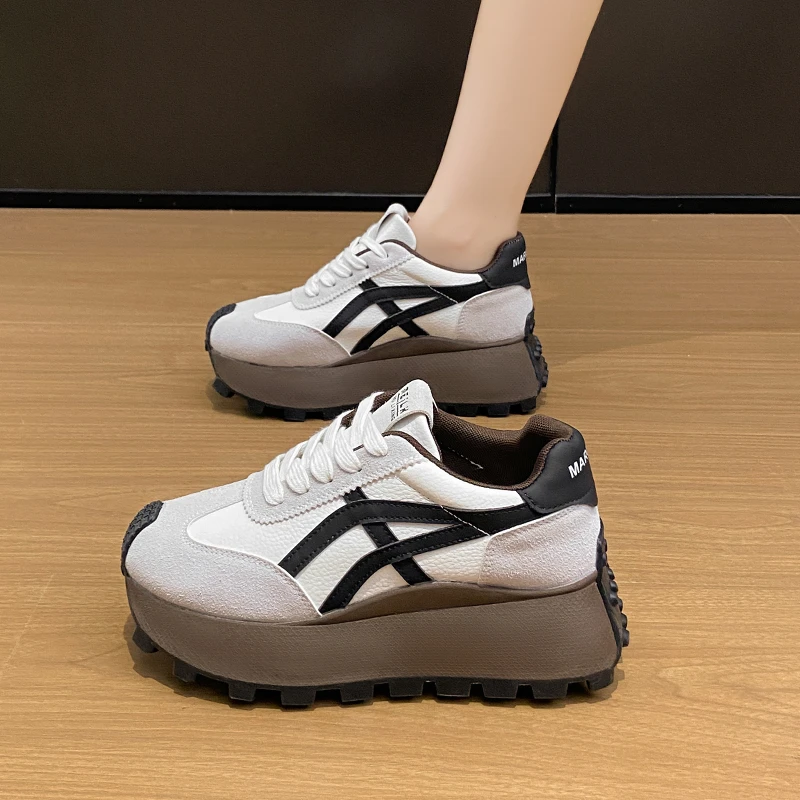 Zapatos Deportivos transpirables antideslizantes para mujer, suela gruesa de alto nivel de apariencia, aumento de Color a juego, moda Casual, todo cómodo