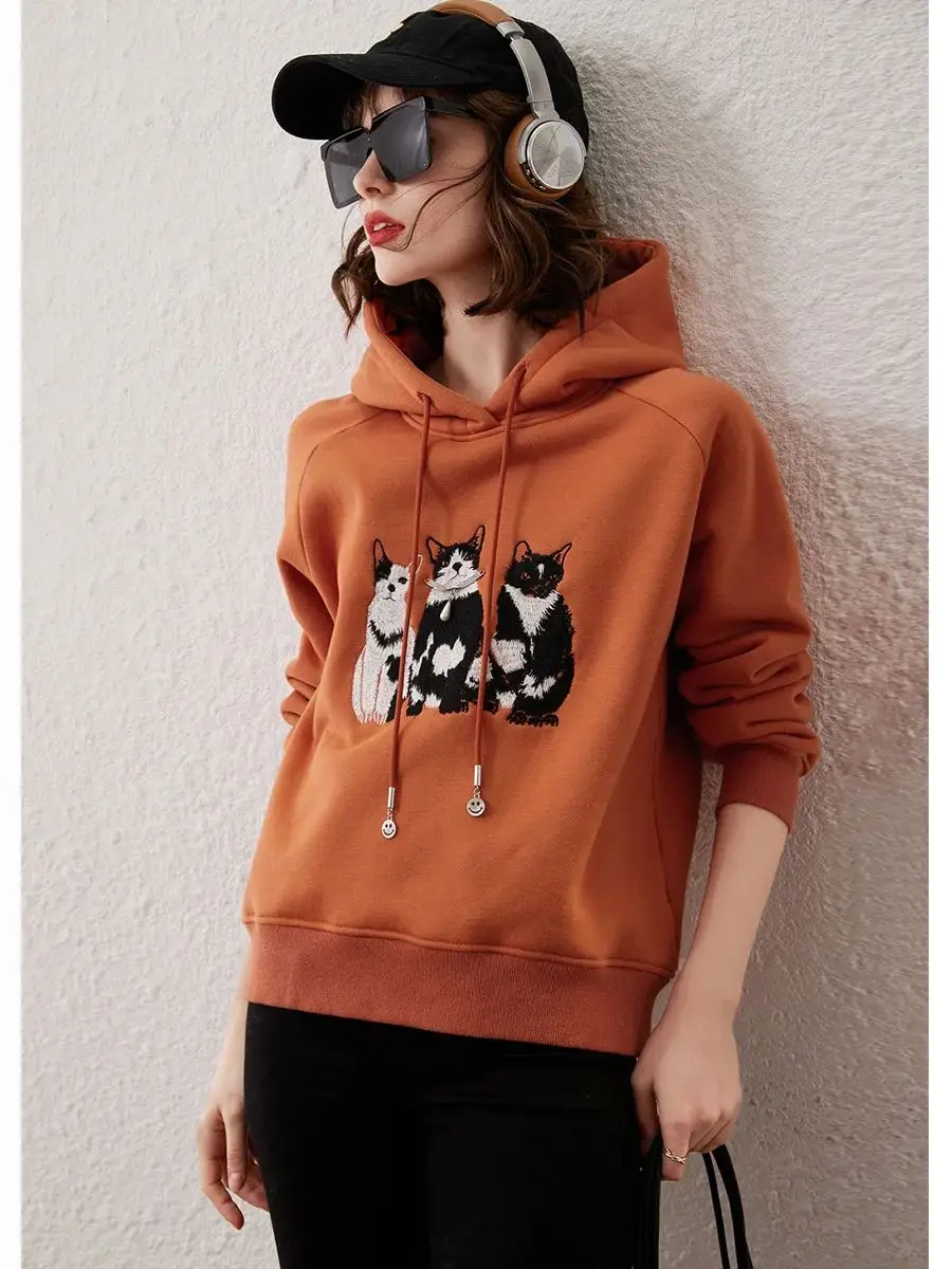 LOUIS YAO Women Hoodies 2023 Winter Plush Long Sleeve Loose Cute Cat Embroidery Drawstring  Hooded Pullover Top Women Tops