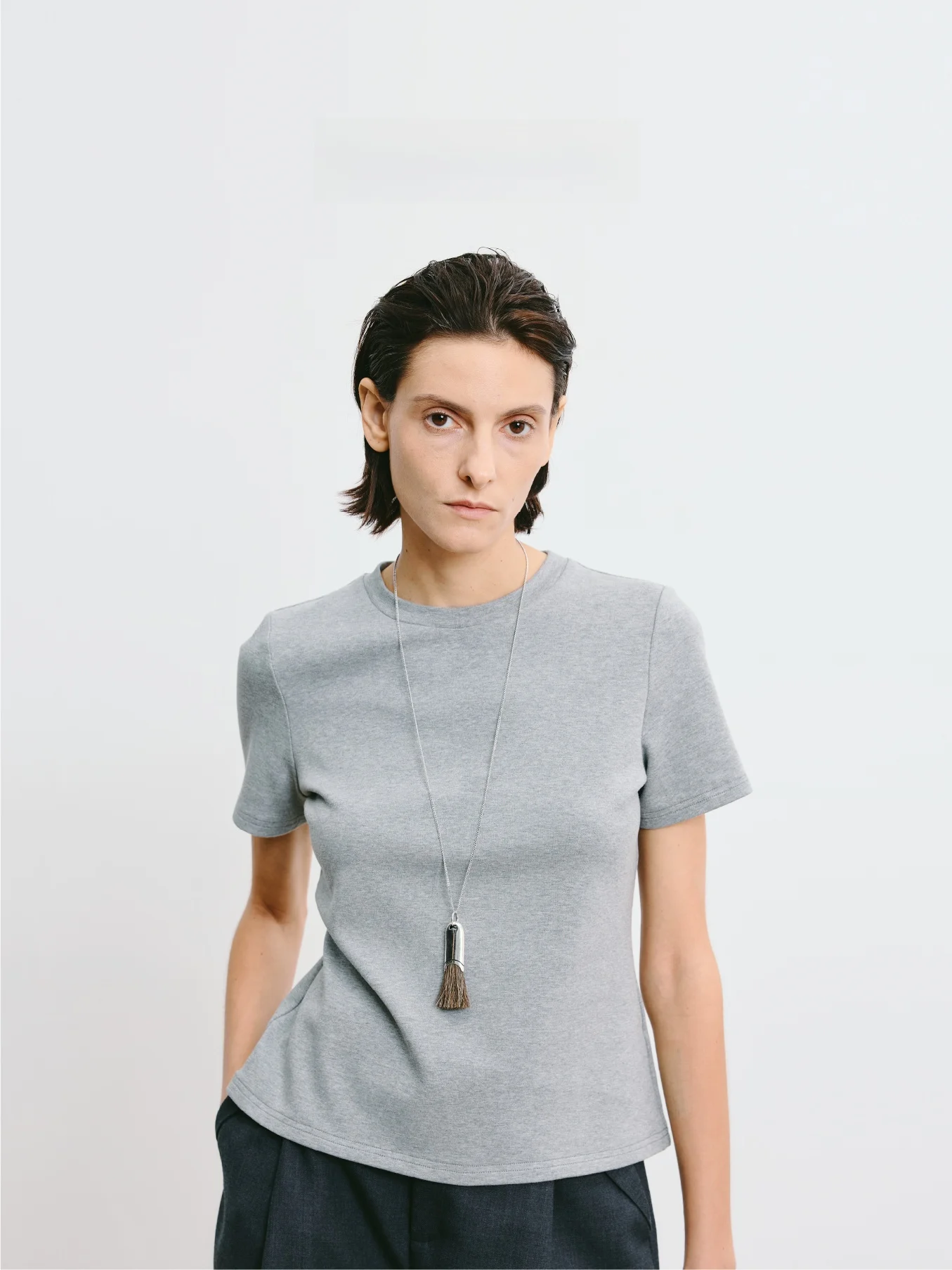 

LIYIHAN Commuter Style Cotton T-Shirt Women's Short Sleeve White Regular Fit round Neck Pure Color Summer Fashion Design