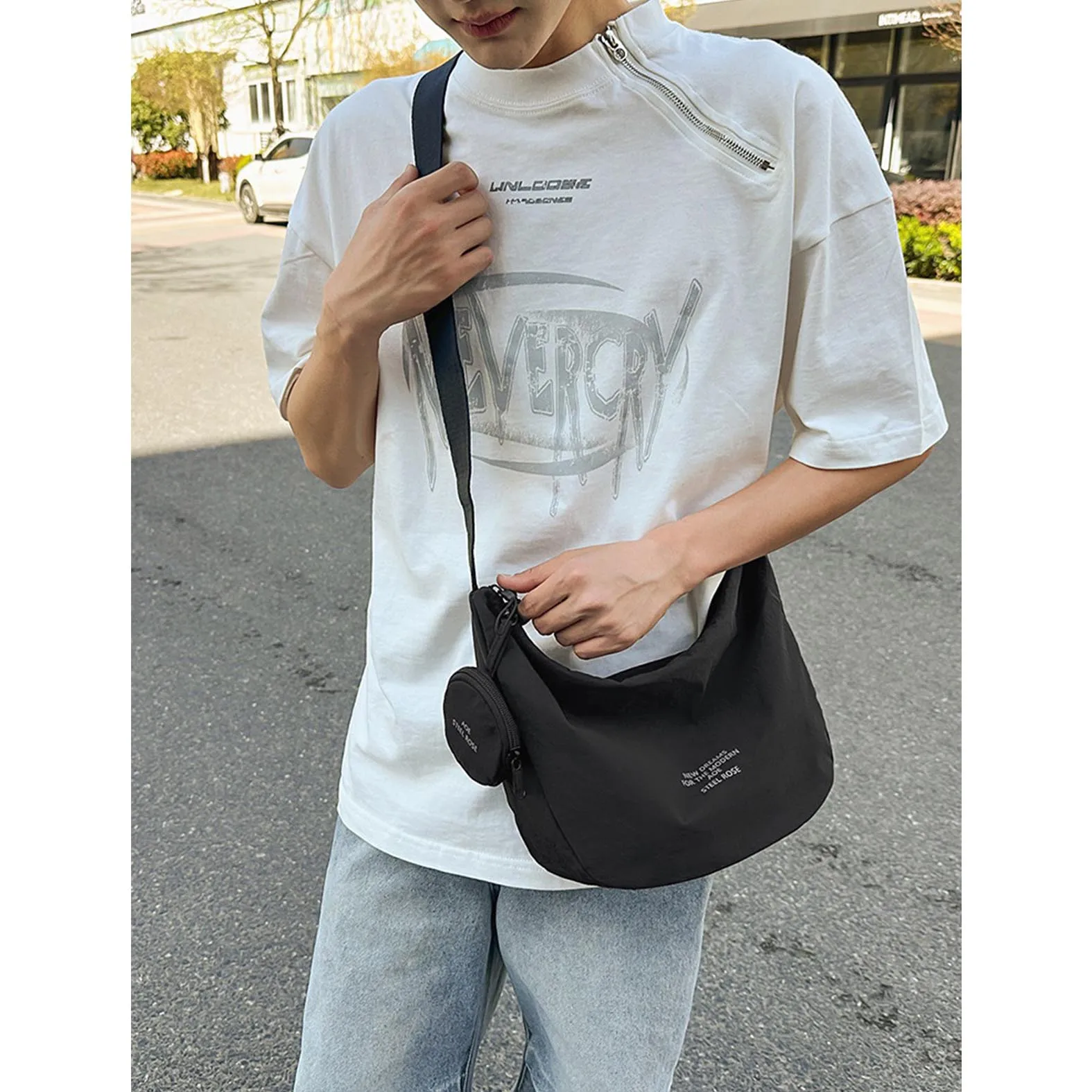 

Trendy Japanese Shoulder Bag Men's Ins Minimally Casual Shoulder Bag Canvas Student Crossbody Bag Outdoor Versatile Shoulder Bag