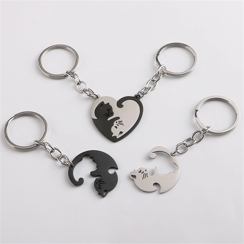 Cute Hug Cat Keychain Creative Patchwork Heart Round Keyring Couple Lovers Key Chains Bag Pendant Car Keyholder Accessories Gift