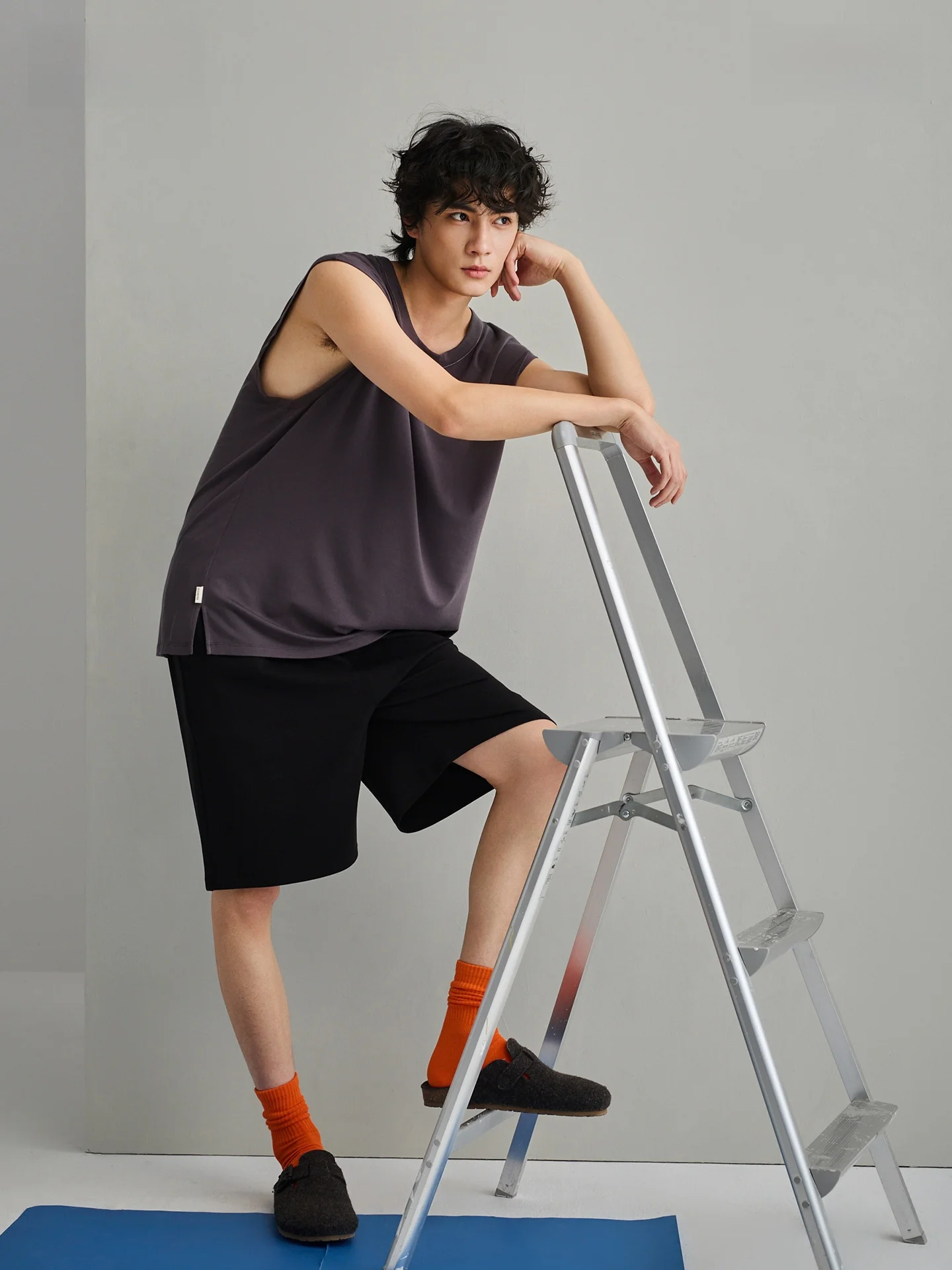 men's-summer-modal-vest-sleepwear-loose-fit-comfortable-thin-home-clothes-short-pants-cotton-polyester-elastic-waistband