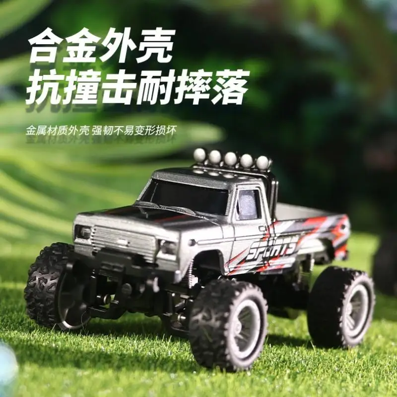 New Off Road Vehicle 1:64 Speed Mini Remote Control Car Alloy Cool Light Shock Absorber Children'S Toy Remote Control Toys Gift