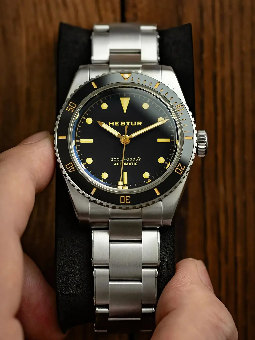 ساعة غواص فاخرة للرجال من Hestur، جديدة مطورة ريترو NH35 ميكانيكية أوتوماتيكية 6200 ساعات ياقوت مقاومة للماء 200 متر مضيئة