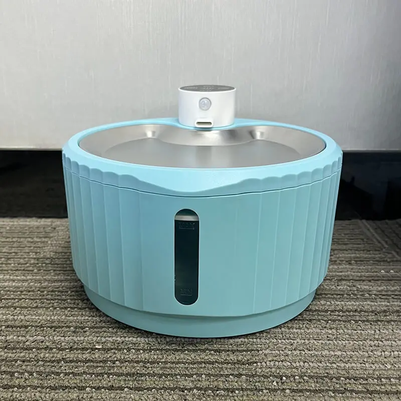 Pet Drinking Fountain Product Automatic smart sensor water fountain cats drinking water bowl 2.8L 4000mAh rechargeable Battery