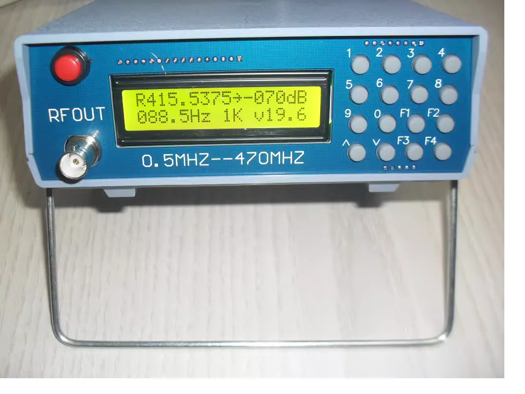 

High frequency signal source RF signal source 0.5-470MHz FM FM intercom sensitivity test