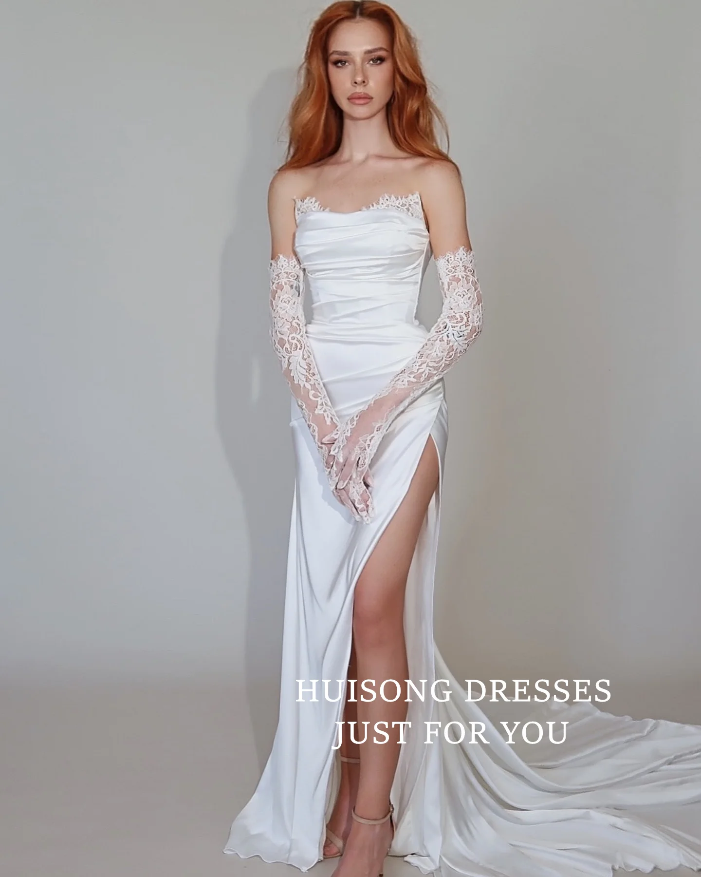 

HUISONG Customized Simple Satin Mermaid Wedding Dresses Lace Appliques Beach Bridal Gown