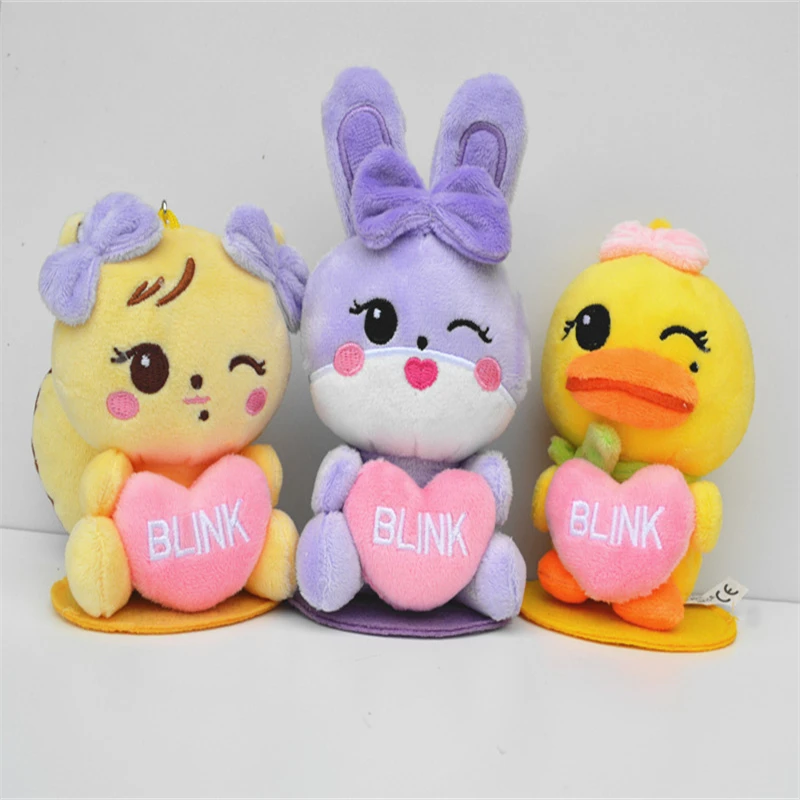 

NEW Kpop Born Pink Plush Key chains Magnet Sitting Jennie Lisa Cartoon Bag Pendants Decor Soft Key Ring Fans Gifts Collection