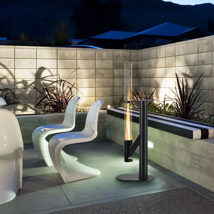 Tungku Pelet Roket Pemanas Pelet Pakan Otomatis Modern Halaman Luar Ruangan yang Baru Dirancang