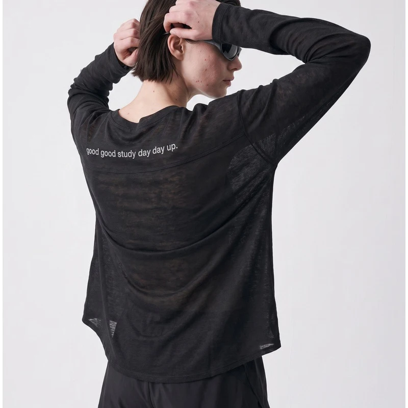 Women's Wool Long Sleeve T-Shirt – Loose Fit Breathable Outdoor Base Layer Top for Autumn 2026
