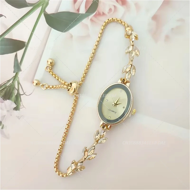 Elegant Women's Rhinestone Inlaid Clover Watch Oval Quartz Fashion Wristwatch Bracelet Clocks Reloj Mujer