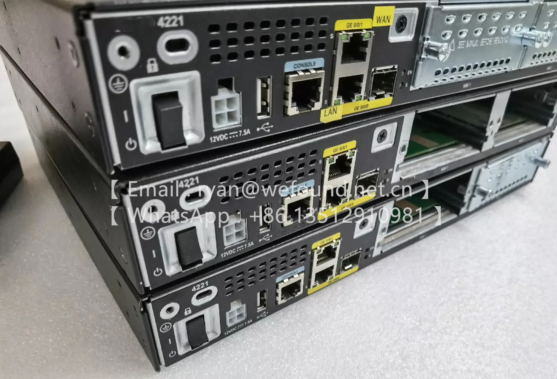 أجهزة توجيه سلسلة ISR4221/K9 ISR4221 ISR4000