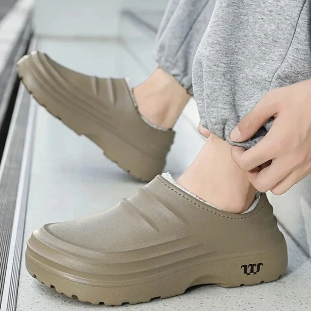 

2026Waterproof Cotton Chef Shoes For Men Anti-Slip Work Footwear Warm Comfortable Kitchen Specialized Shoes With EVA Outsole