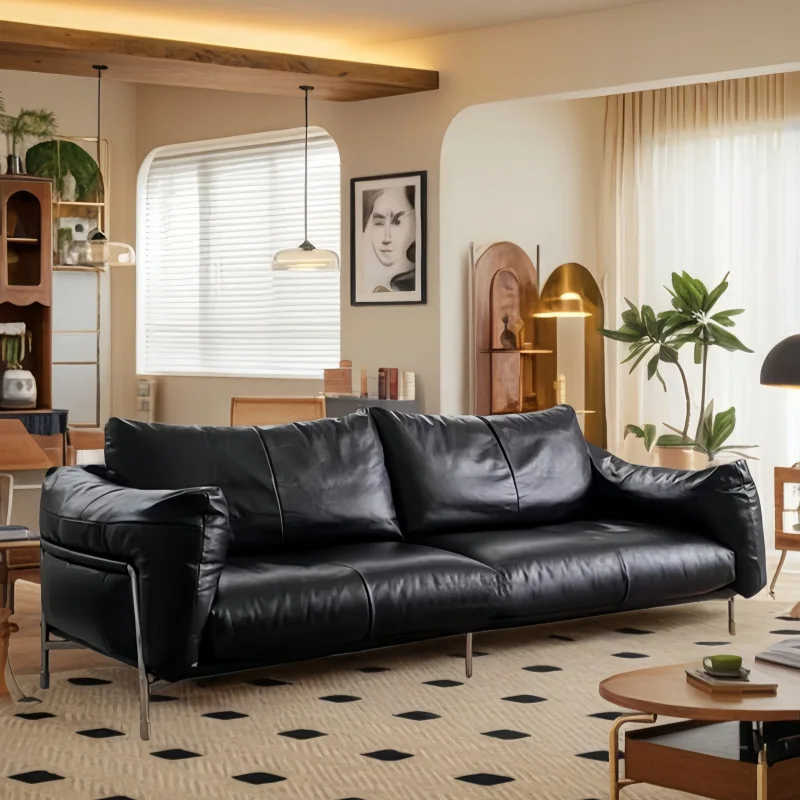 

Bauhaus Hammer sofa black minimalist sofa oil wax leather household living room antique high-end straight sofa