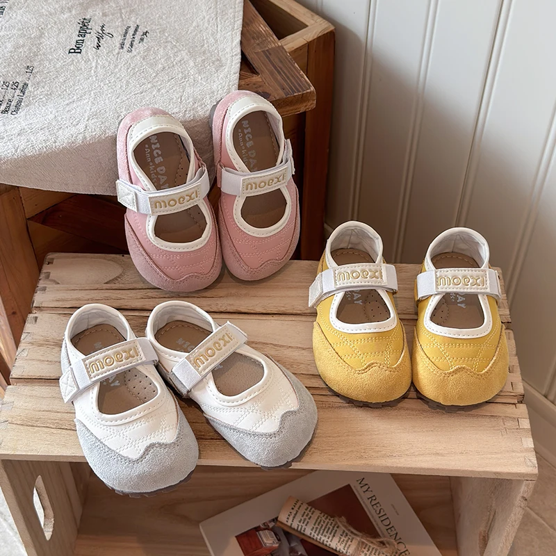 Children Two Tone Mary Jane Shoes Hook and Loop Letter Decor Strap Light Flat Sole Kids Girls Daily Walking Dress Footwear