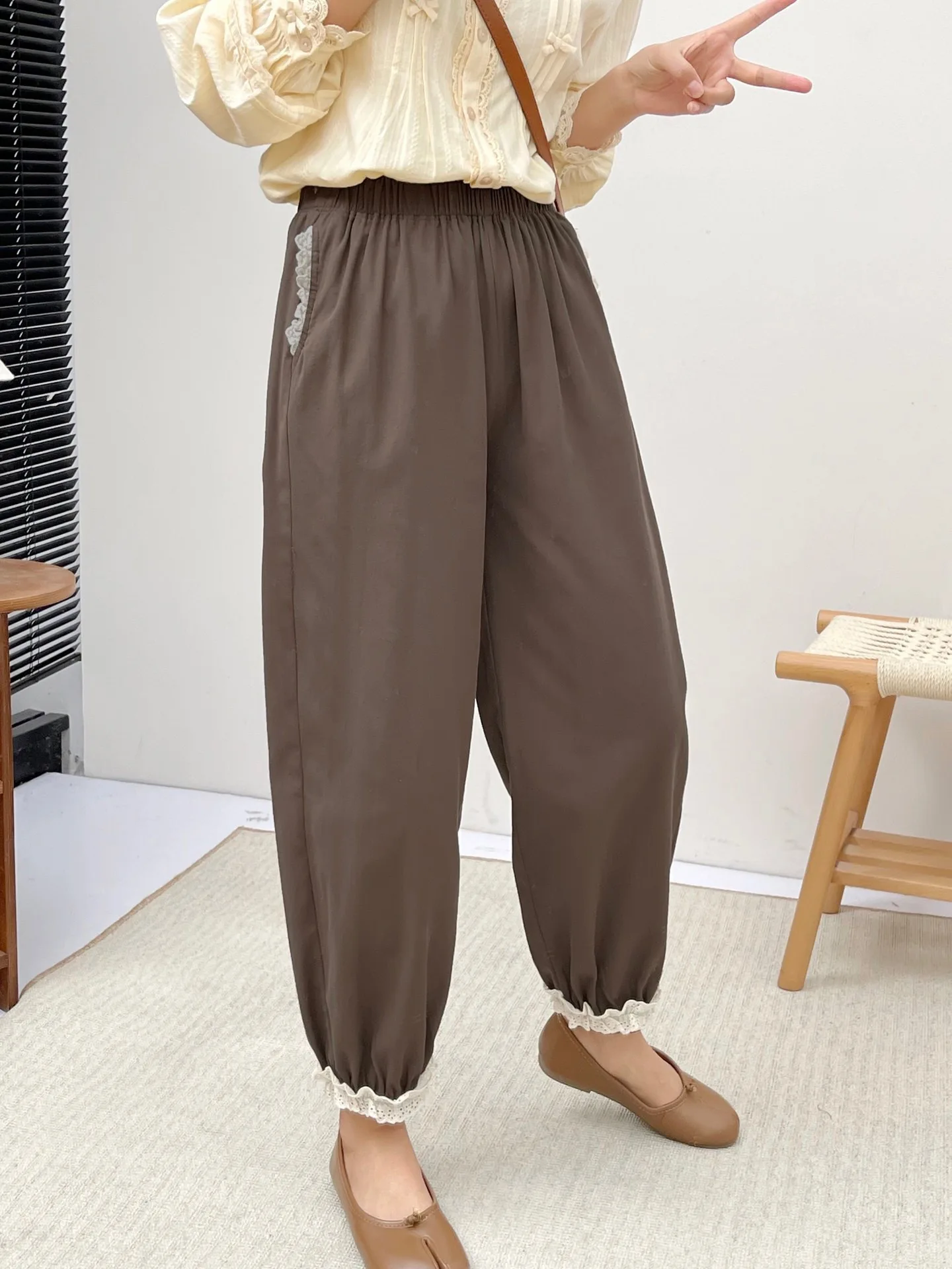 Nieuwe lente katoenen broek 2025, dames elastische taille zak ruches patchwork, Mori Girl OL vintage casual losse broek B53038CC