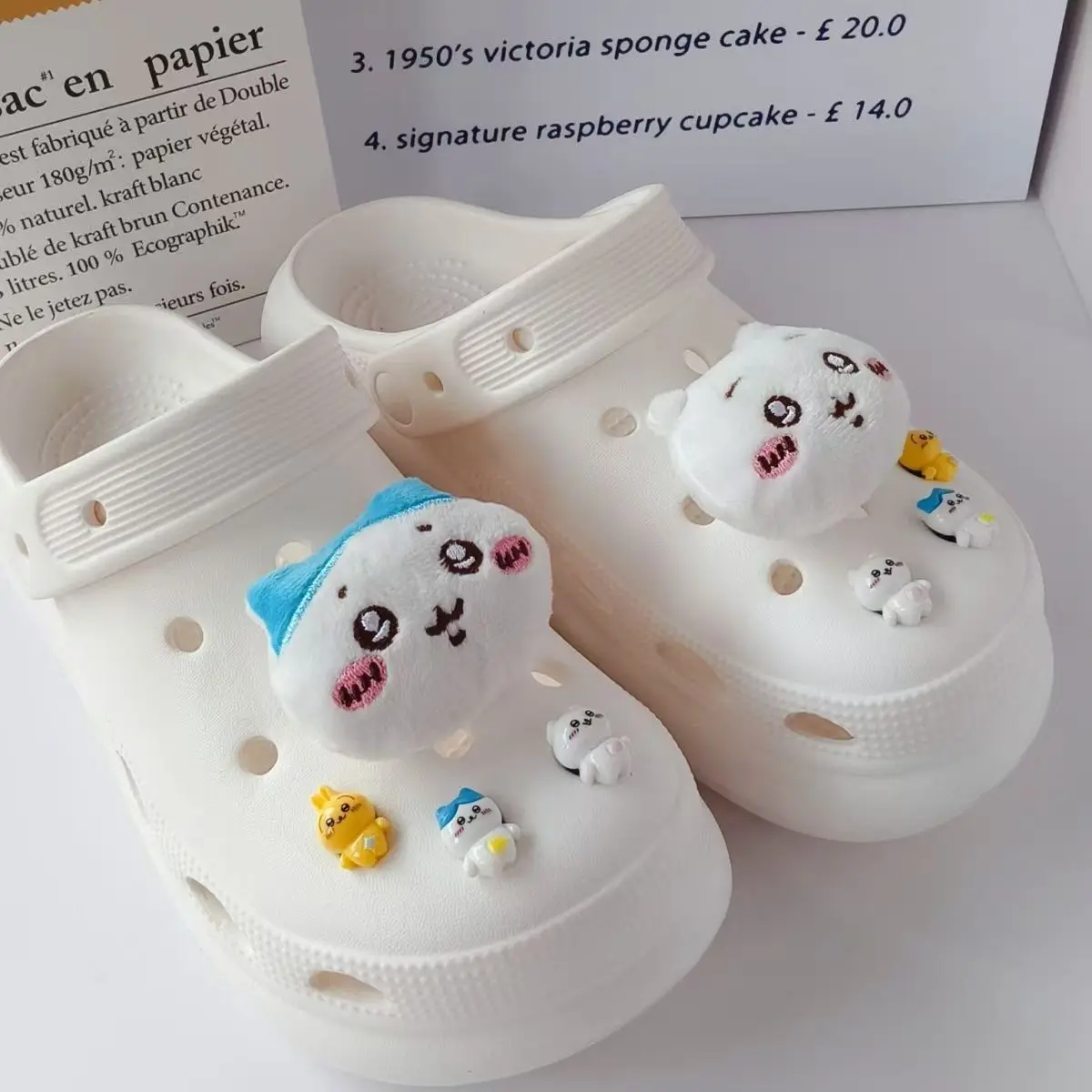 Симпатичные мультяшные Chikawas Clogs Пряжка для обуви Kawaii  blomätレ Hachiware сау Германия Kuya USAG ちいかわ Пряжка для обуви с цветком Декоративная