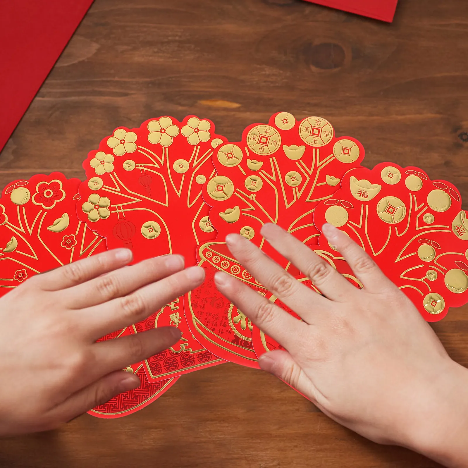 

16pcs Creative Tree Shaped Red Envelopes New Year Celebration Spring Festival Money Storage Chinese Style Decorative Gift Bags