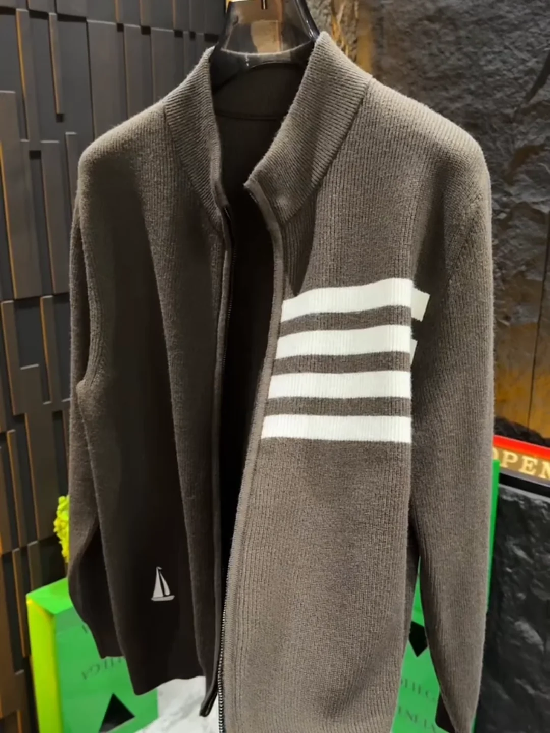 

High Quali Faionable Men's Knitted Open Cardigan LSX376 Autumn Winter Stand Collar Lightweight Luxury Sli Versatile