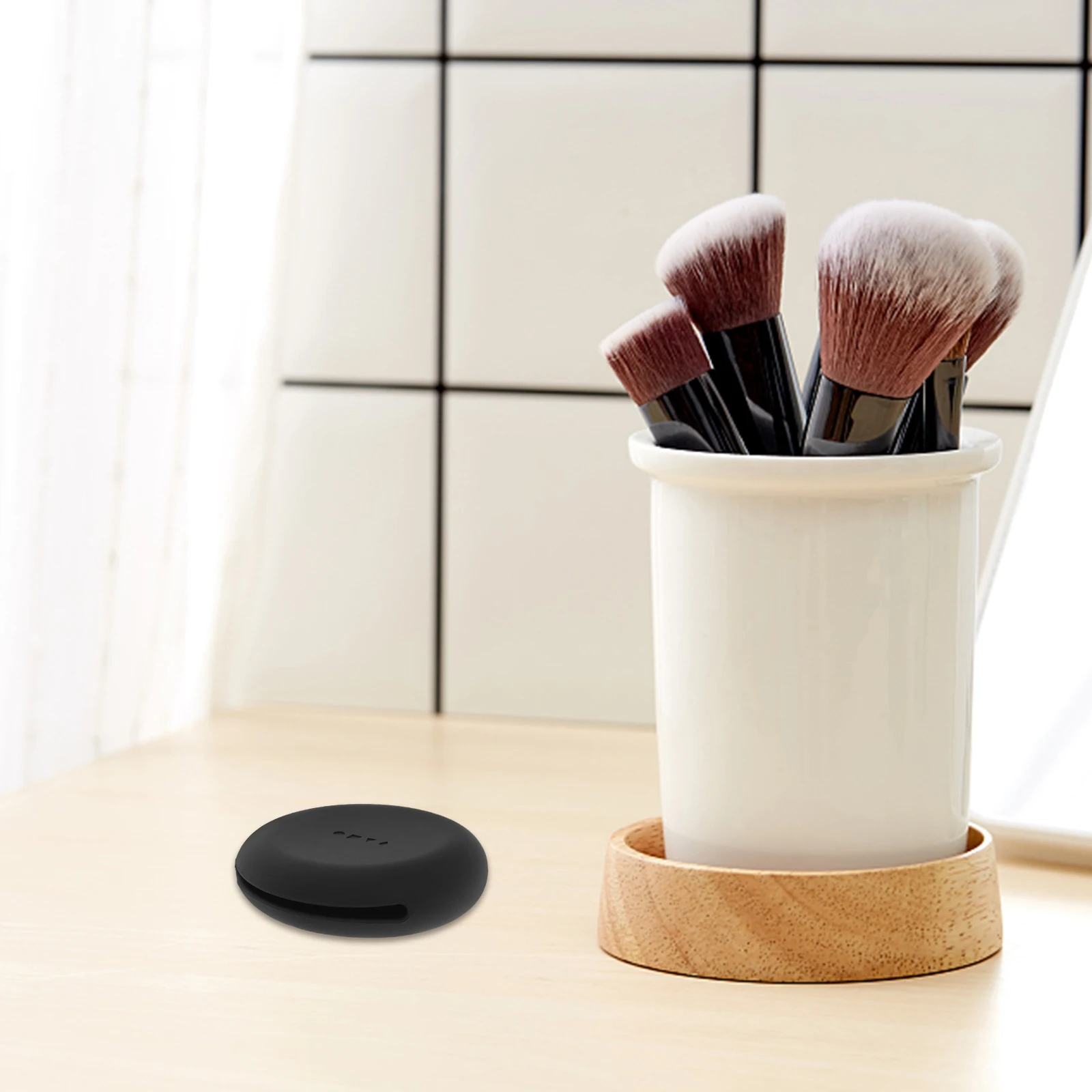 

Travel Makeup Sponge Holder Silicone Portable Makeup Puff Storage Box Small Compact Powder Puff Organizer Case