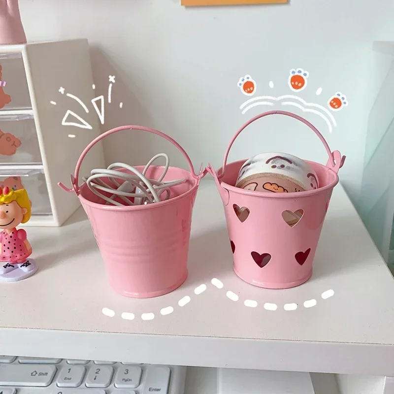 Mini Pink Desktop Bucket Cute Girl Heart Small Iron Hollow Out Bucket Stationery Storage Pen Holder Box Decoration Ornament