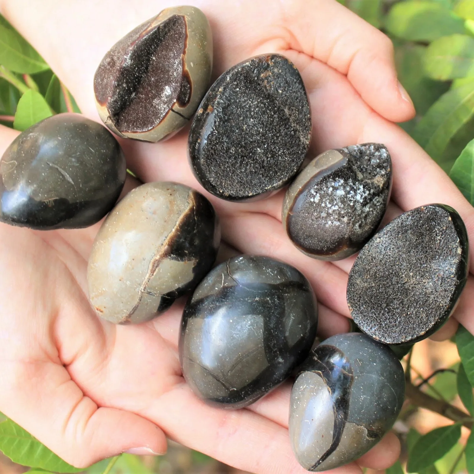 Septarian Dragon Egg Stones,Crystal Quartz Geode,Reiki ,Home Decoration,Specimen of mineral,Crystal Gifts