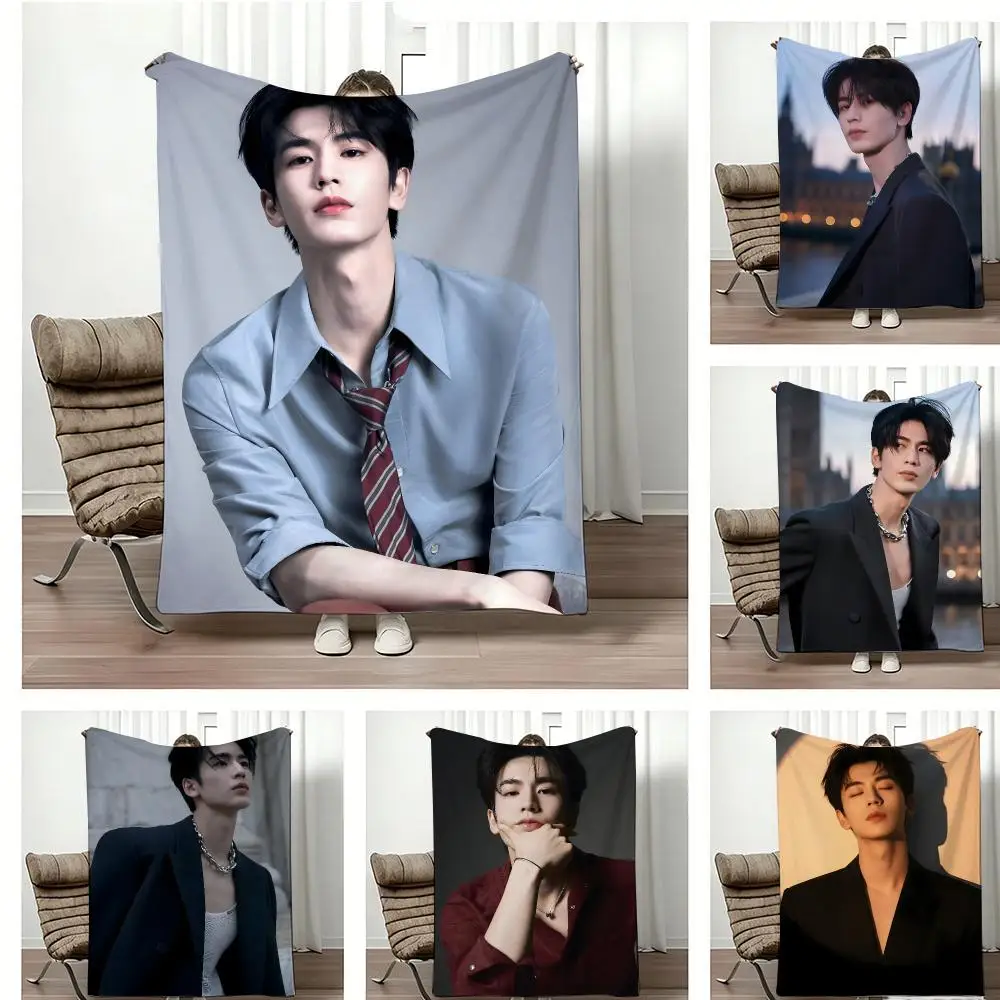 Superstar Z-Zhang Linghe Throw Lightweight 240g Flannel Blanket Soft Skin-friendly for Summer Cooling