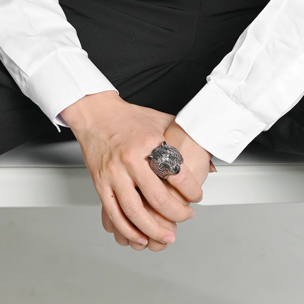 Vintage Punk Stainless Steel Three-dimensional Tiger Head Ring for Men No-fading Jewelry New