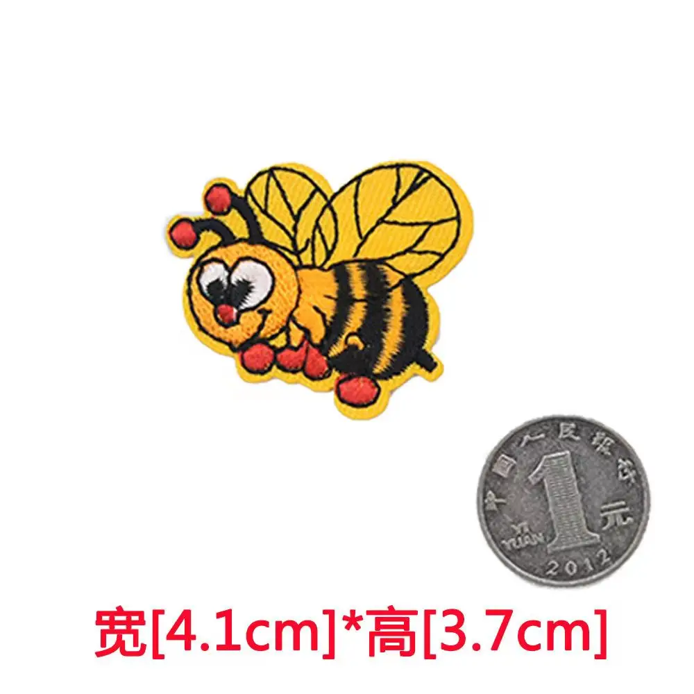 10Pcs/lot Cartoon Honey Patch For Kids Clothes Coat Iron On Embroidery Bee Stickers DIY Children Garments Animal Appliques Badge