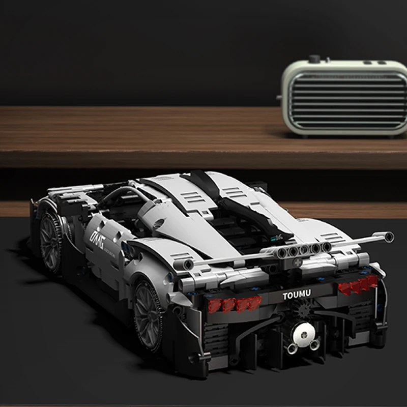 ANG ONE-coche de carreras deportivo, modelo de bloques de construcción, adorno, rompecabezas original, juguete de ensamblaje, regalo para niño