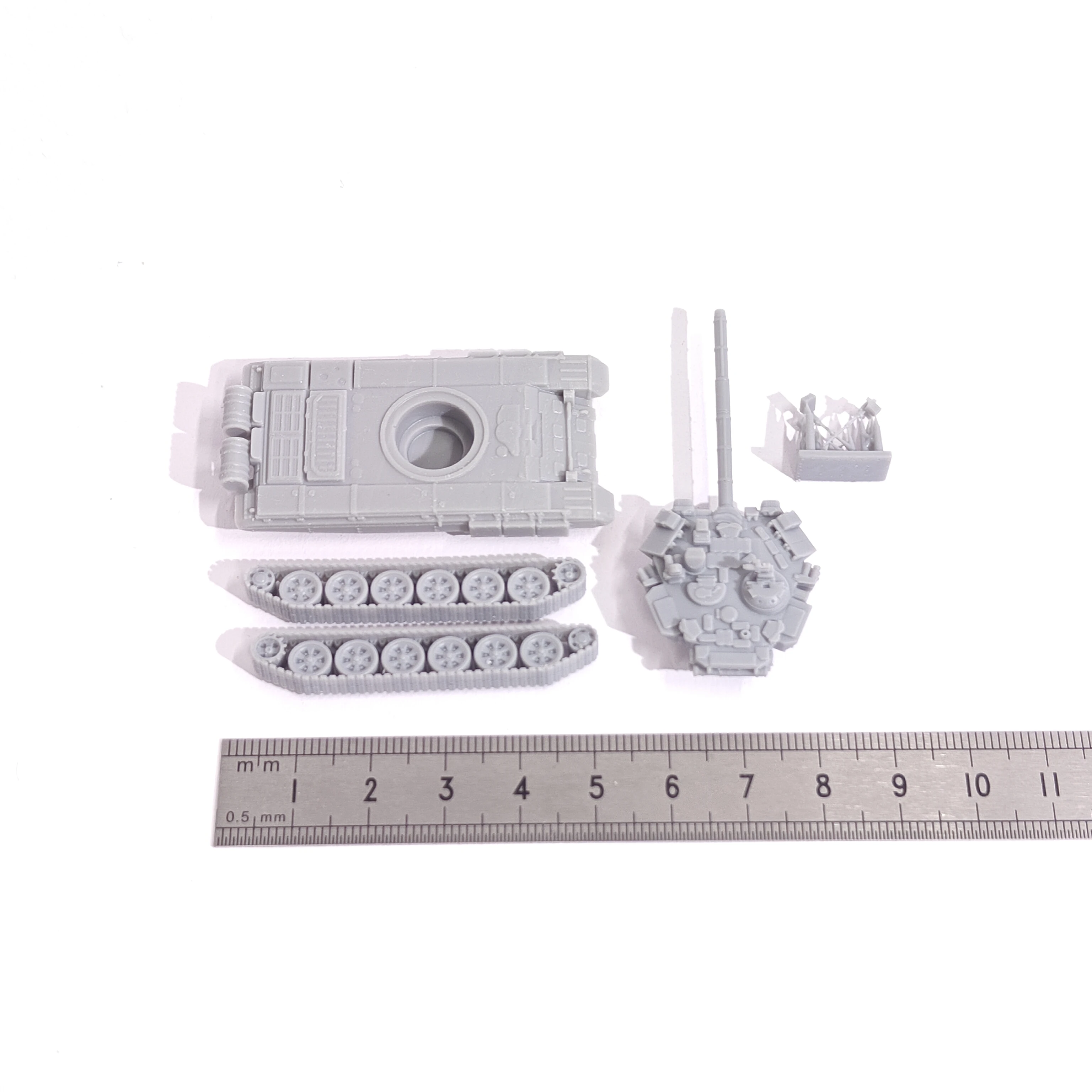 1/144 Ölçekli RussianT90A MBT - Paint Model Kit incelemesi ve fiyatı