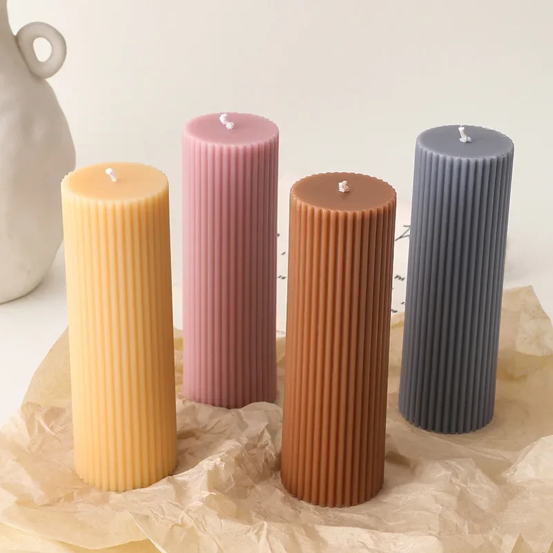 

Free Shipping Decor Pillar Candle Vertical Striped Roman Colored Scented Candles Scented Dinner Table Candle Room Decor Aromatic