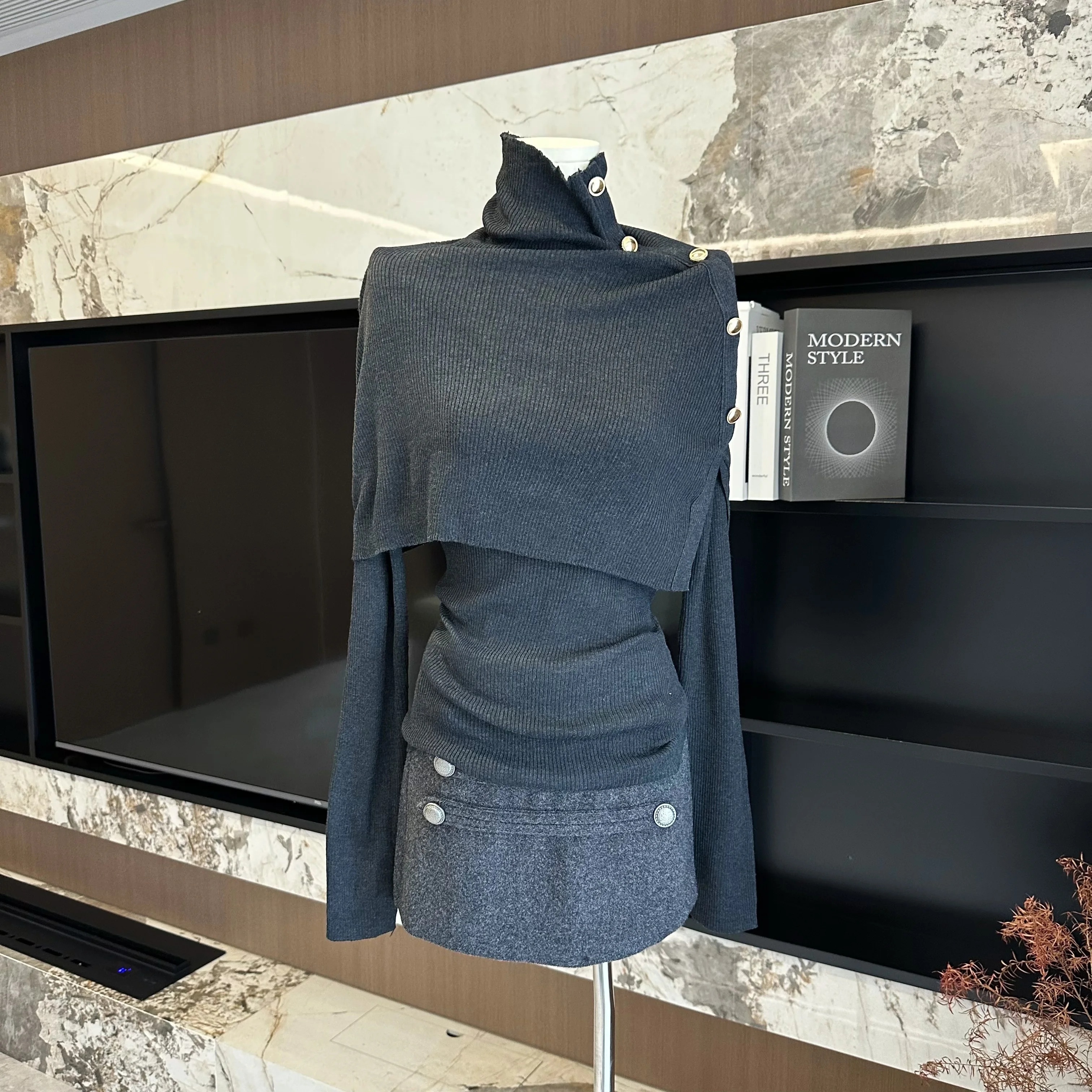 Damski elegancki sweter z golfem na jesień i zimę, z długim rękawem, w jednolitym kolorze, dopasowany sweter typu O-neck z peleryną/szalikiem.