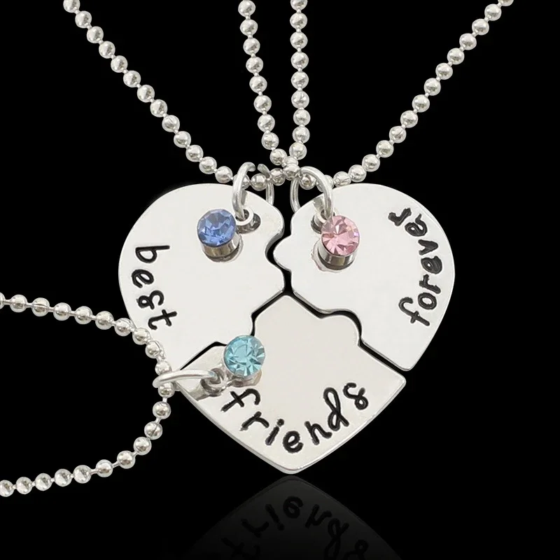 Three Sisters Crystal Heart Necklace Pendant Neck Jewelry Friendship Retro Four Sisters Family Aesthetics Female Chain Necklaces