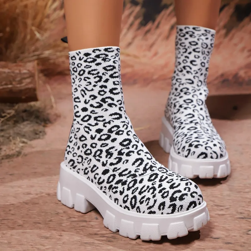 Leopard Print Women\'s Sock Boots 2025 New Knitted Elastic Fabric Ankle Boots Fashionable Plus Size Short Tube Women\'s Boots 43