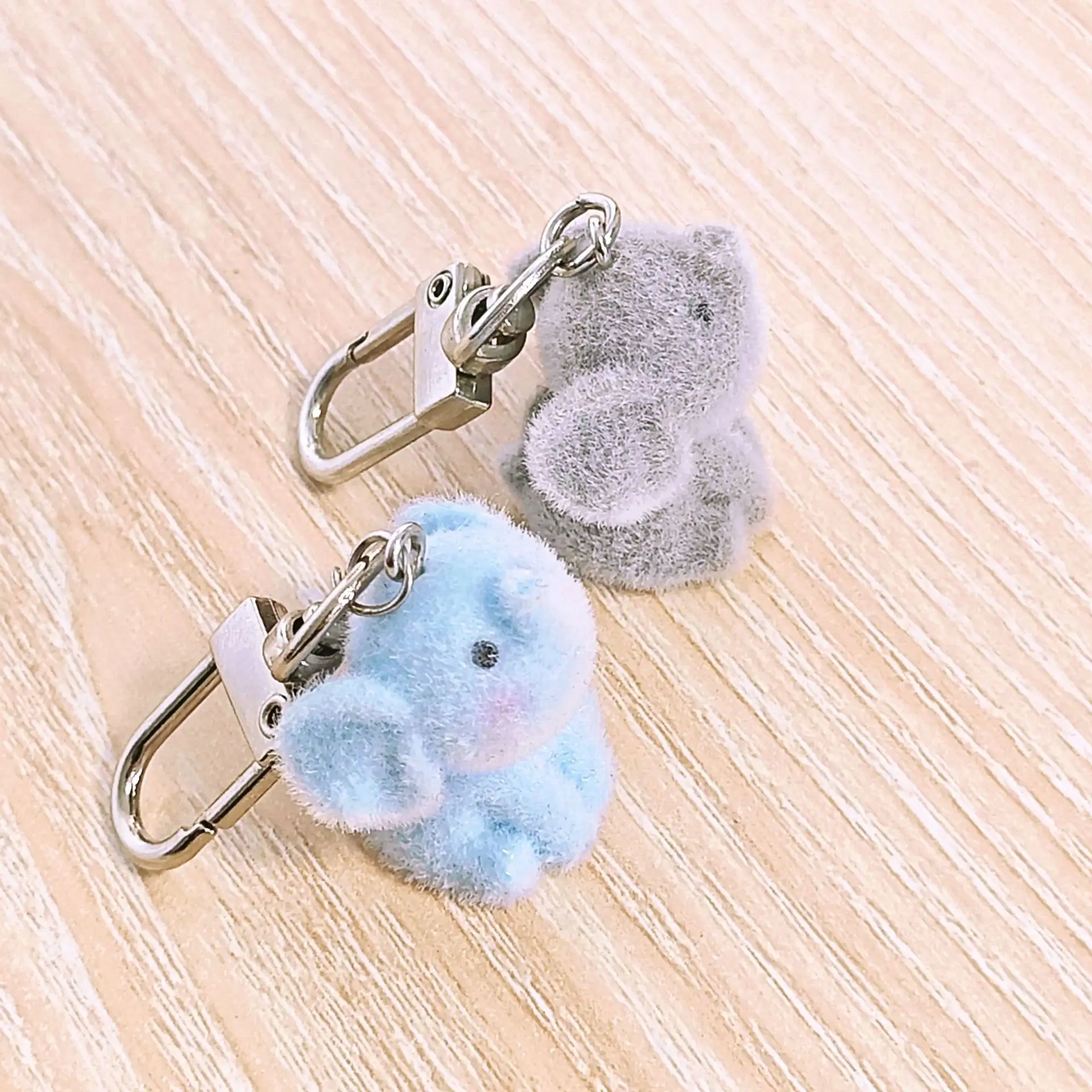 20PCS 3D Resin Flocking elephant Keychain Plush Doll Pendant for Necklace Bags Charms Making DIY Handmade Accessories Wholesale