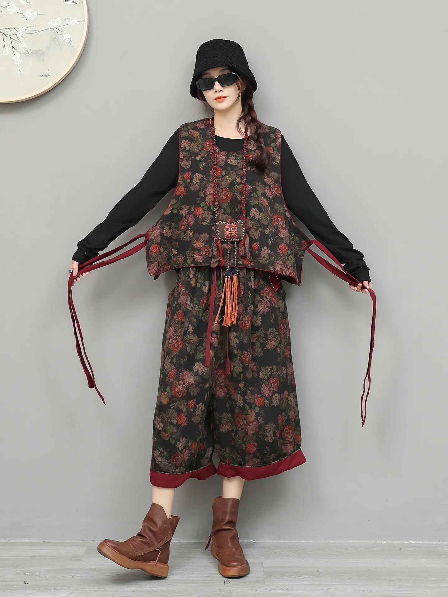 New Retro Art Floral Sleeveless Strap Vest Elastic Waist Straight Leg Pants Two Piece Set Ethnic Style Women's Spring Casual Set