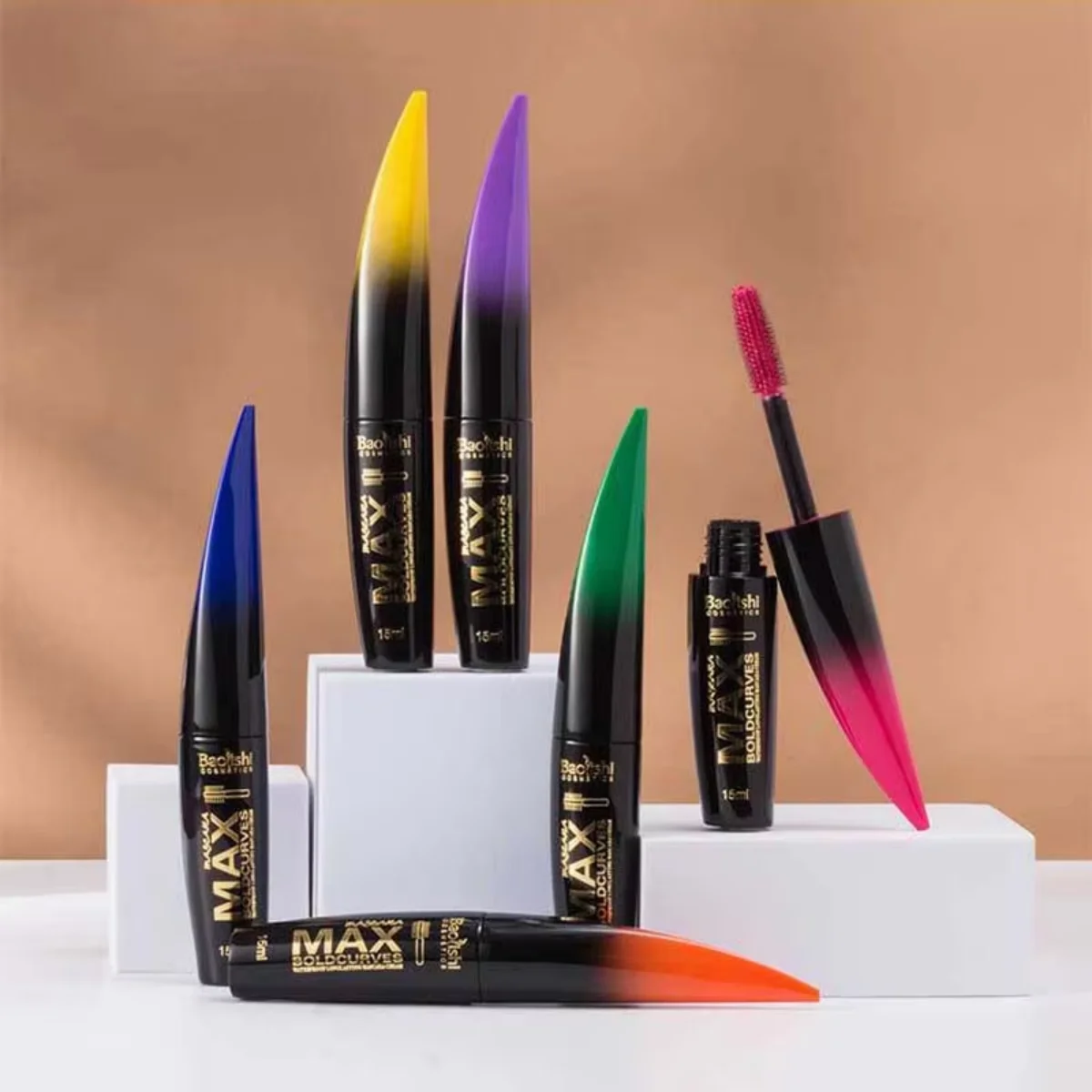 Mascara a pennello grande colorato a 6 colori Mascara riccio spesso, facile da colorare, impermeabile, resistente e portatile