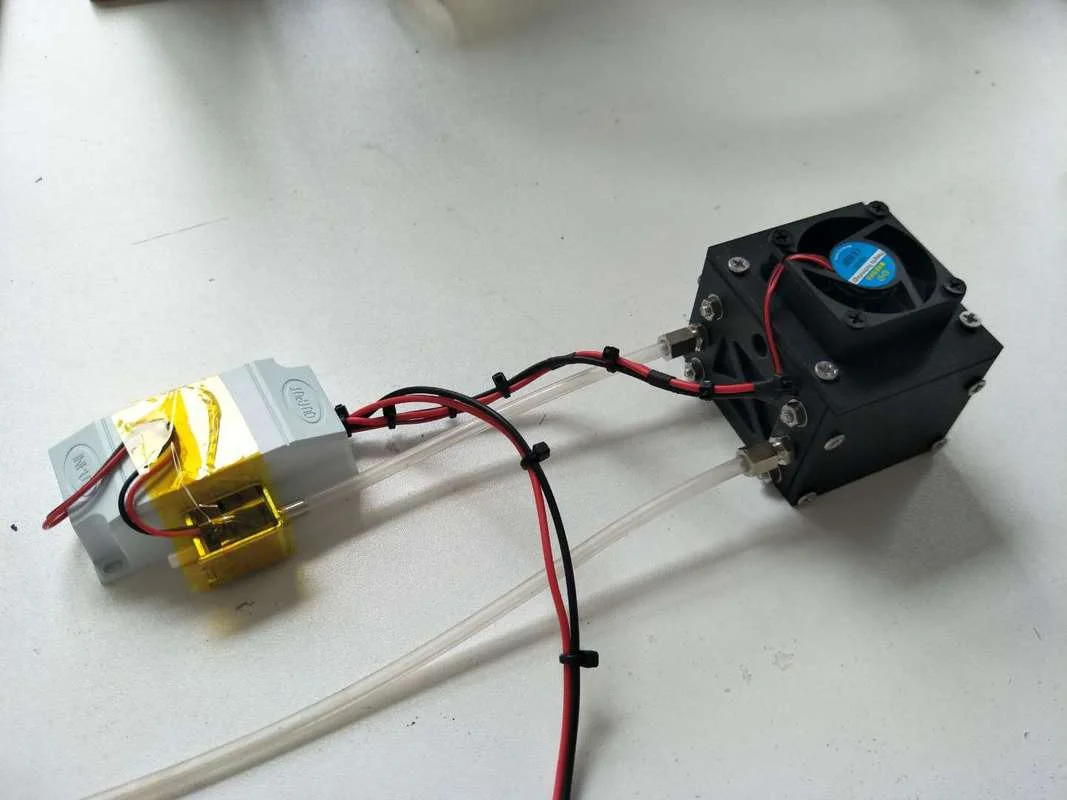 

10W 6V Fuel Cell Fuel Cell System Including Battery Stack Exhaust Valve Controller