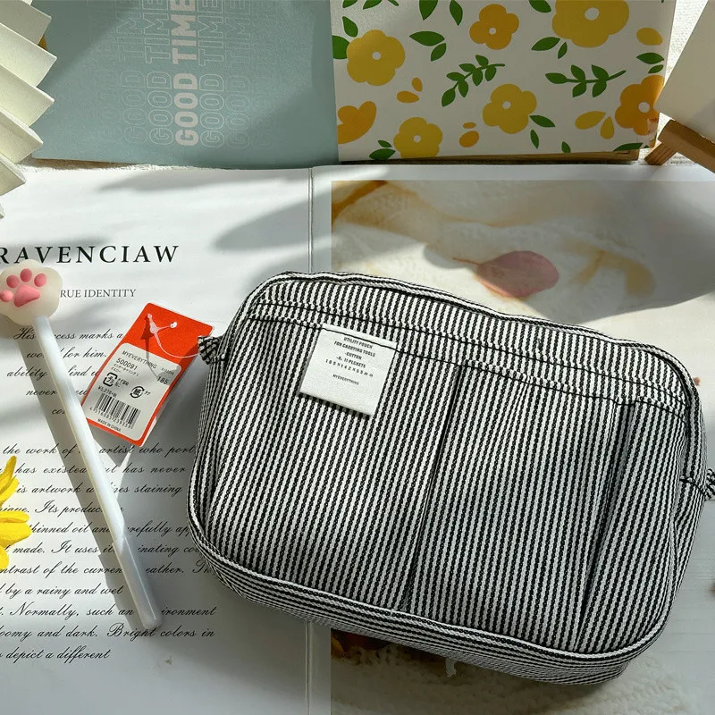 Canvas opbergtas met grote capaciteit, eenvoudig ontwerp voor middelbare scholieren, meerlaagse etui en tas voor jongens en meisjes